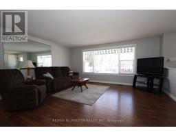 313 PINETREE LANE - 12