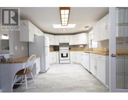 313 PINETREE LANE - 17