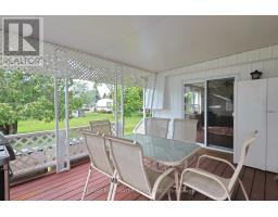 313 PINETREE LANE - 35