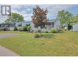 313 PINETREE LANE - 7