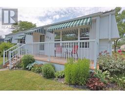 313 PINETREE LANE - 9