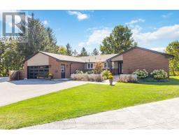 26 LAWRENCE CRESCENT - 43