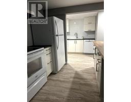 51 MAIN STREET S - 18