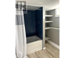51 MAIN STREET S - 22