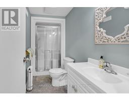 32 NOXON STREET - 26