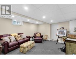 32 NOXON STREET - 29