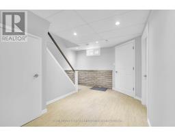 361 GRIFFITH STREET - 26