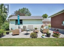 361 GRIFFITH STREET - 35