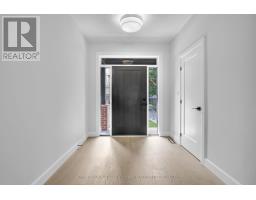 31 - 414 OLD WONDERLAND ROAD - 8