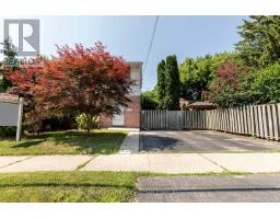 862 TRAFALGAR STREET - 2