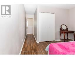 862 TRAFALGAR STREET - 23