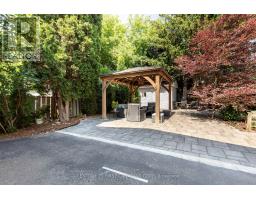 862 TRAFALGAR STREET - 32