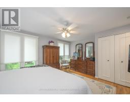 46 GRAND VIEW CRESCENT - 30