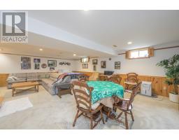 46 GRAND VIEW CRESCENT - 39