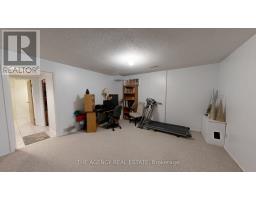 17 - 226 HIGHVIEW AVENUE W - 34