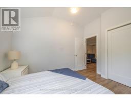 277 CHARLOTTE STREET - 14