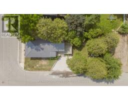 277 CHARLOTTE STREET - 32