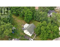 385 KENMORE PLACE - 13