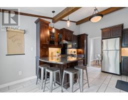 31 CONIFER CRESCENT - 14