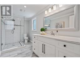 31 CONIFER CRESCENT - 24