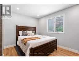 31 CONIFER CRESCENT - 28