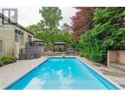 31 CONIFER CRESCENT - 38