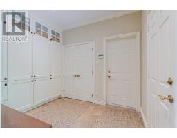 11 OLD OAK LANE - 14