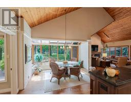11 OLD OAK LANE - 16
