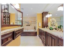 11 OLD OAK LANE - 29