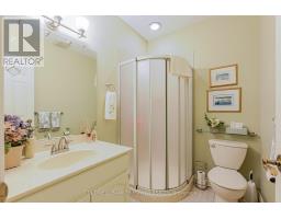 11 OLD OAK LANE - 41