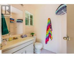 11 OLD OAK LANE - 47