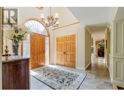 11 OLD OAK LANE - 6