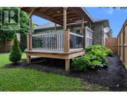 18 TRILLIUM CRESCENT - 27