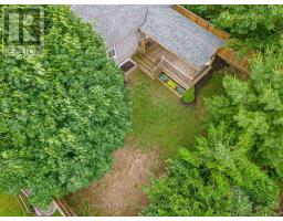 18 TRILLIUM CRESCENT - 34