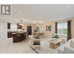 18 TRILLIUM CRESCENT - 4