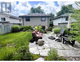 15 SPEIGHT CRESCENT - 19