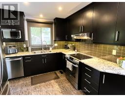 15 SPEIGHT CRESCENT - 2