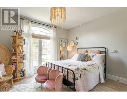 555 PLANE TREE DRIVE - 14