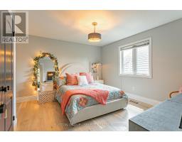 555 PLANE TREE DRIVE - 20
