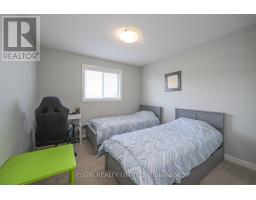 8 EMPIRE PARKWAY - 25