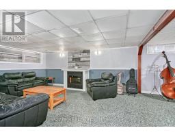110 BOW STREET - 18