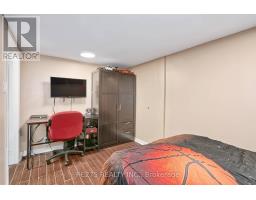 110 BOW STREET - 22