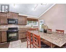 110 BOW STREET - 9