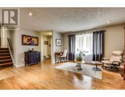 79 MENDIP CRESCENT - 14