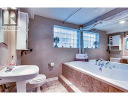 79 MENDIP CRESCENT - 30