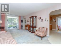 25 BLUE RIDGE CRESCENT - 11