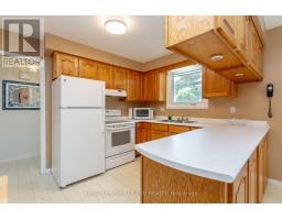 25 BLUE RIDGE CRESCENT - 14