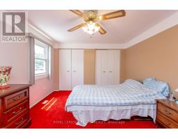 25 BLUE RIDGE CRESCENT - 25