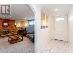 25 BLUE RIDGE CRESCENT - 29