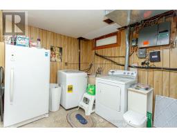 25 BLUE RIDGE CRESCENT - 37